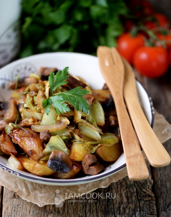 Рецепт жареной картошки с капустой на сковороде