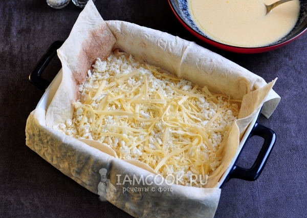 Положить сыр