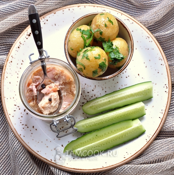 Фото тушенки из кролика в домашних условиях