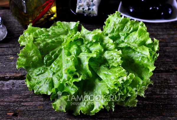 Помыть листья салата