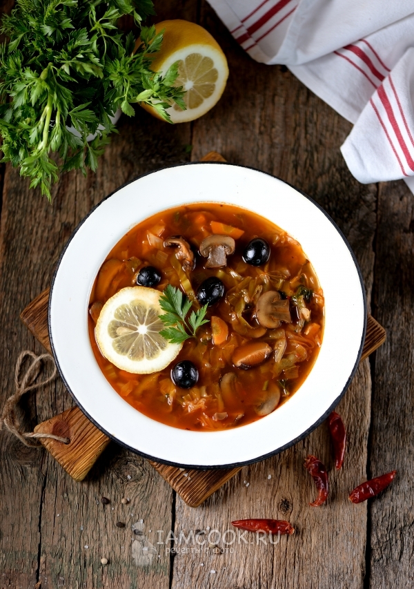 Рецепт постной солянки из свежей капусты