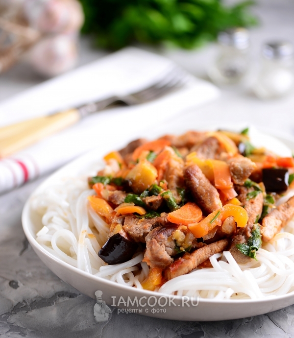 Рецепт лапши удон со свининой и овощами