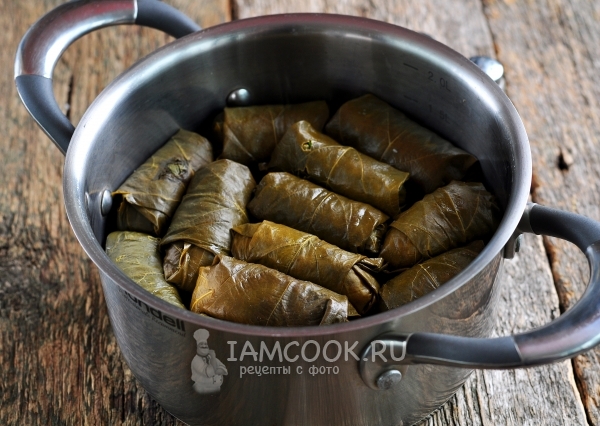 Долма готова к варке