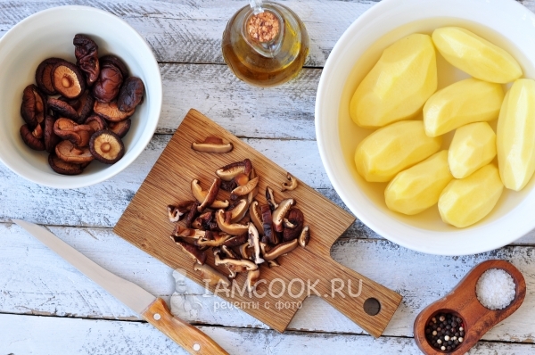 Порезать грибы