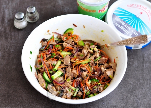 Рецепт салата «Обжорка» с печенью