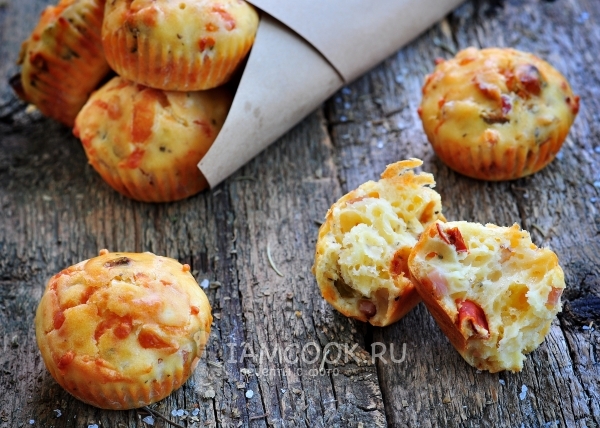 Рецепт маффинов с ветчиной и сыром