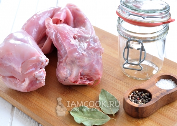 Ингредиенты для тушенки из кролика в домашних условиях