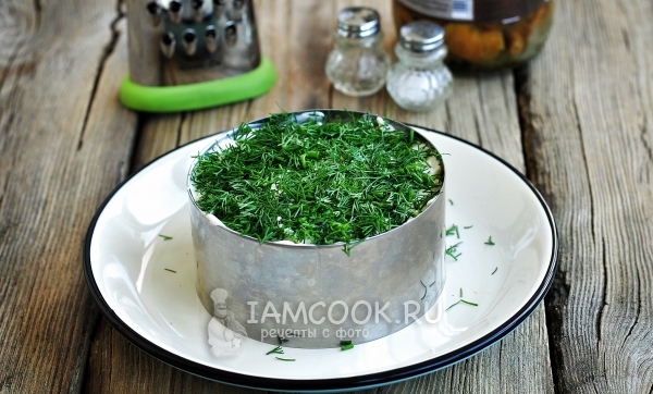 Посыпать укропом