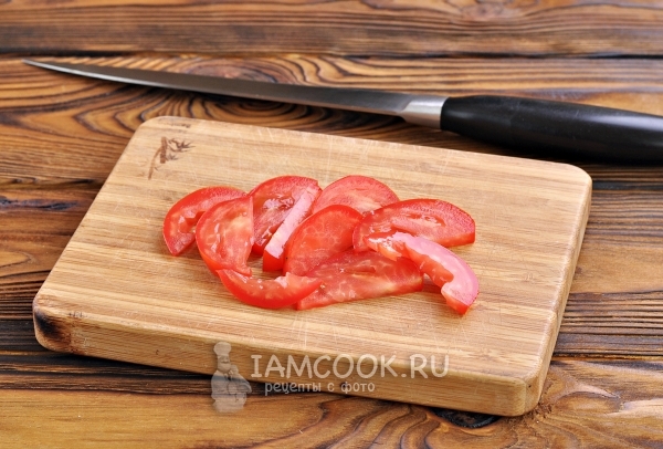 Порезать помидор