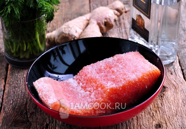 Дать рыбе полежать некоторое время