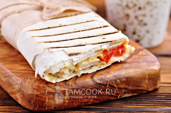Рецепт шаурмы с сыром и курицей в домашних условиях