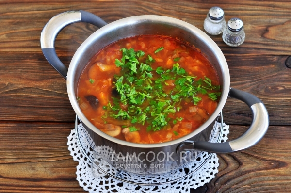 Положить зелень