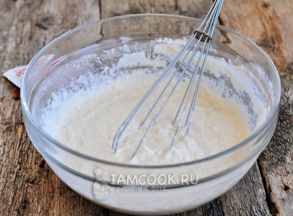 Размешать тесто