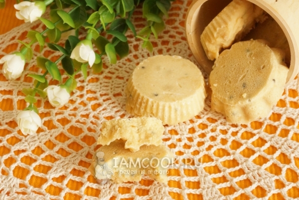 Фото Брюноста - норвежского коричневого сыра