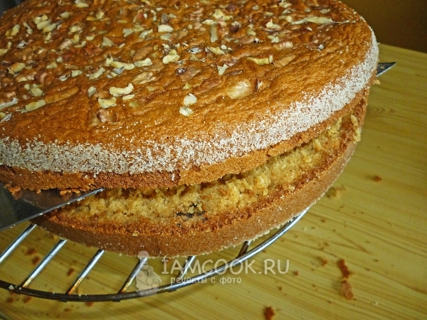 Разрезать бисквит