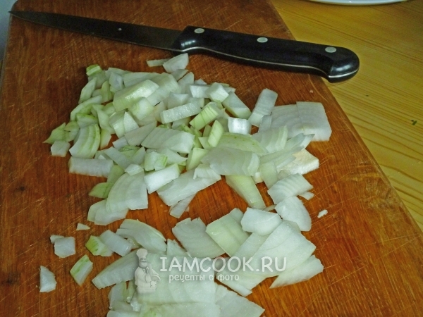 Нарезать лук