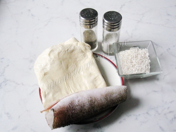 Ингредиенты для расстегаев с рыбой и рисом