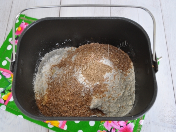 Добавить сухие ингредиенты