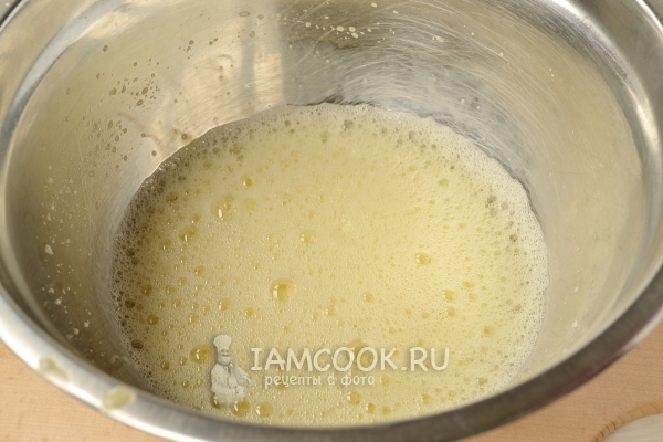 Взбить яйца