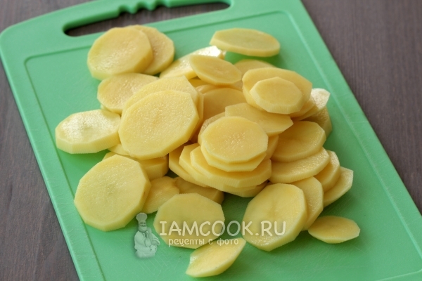 Порезать картофель