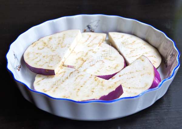 Подготовка баклажана для запекания с мясом