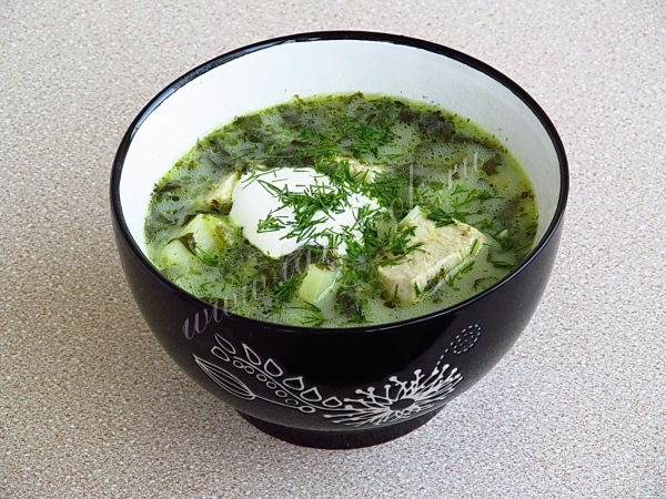 Щавелевый суп с плавленным сыром