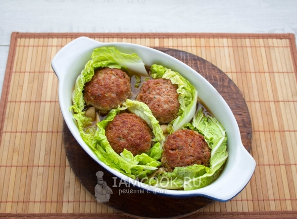 Запечь тефтели в духовке