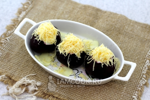 Посыпать сыром