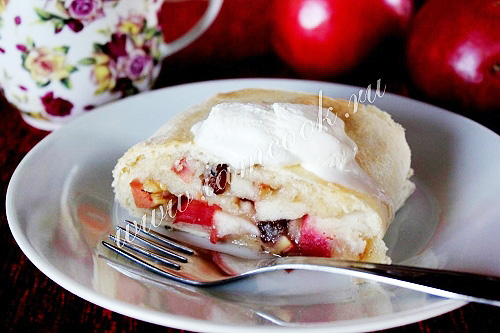 Яблочный штрудель, фото порции