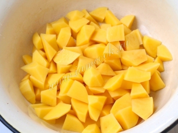 Картофель порезанный