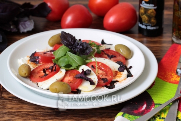 Фото моцареллы с помидорами