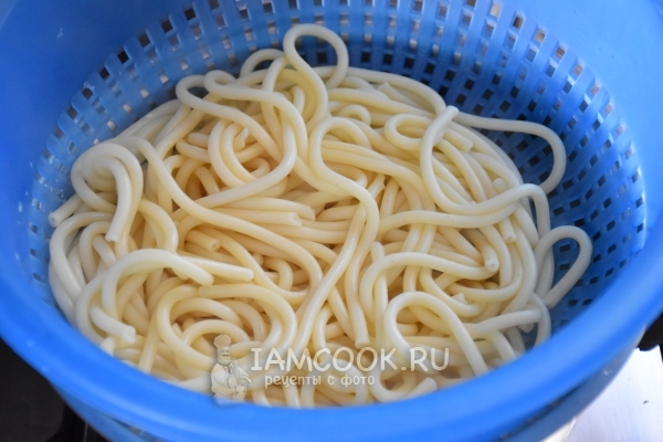Отварить макароны