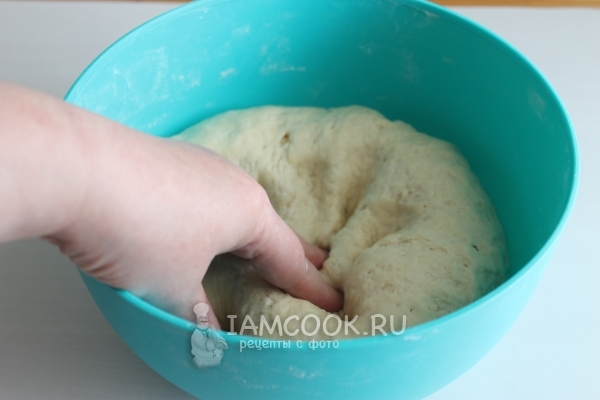 Обмять тесто