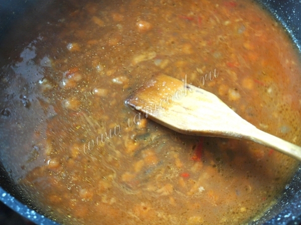 Готовим подливку для котлет