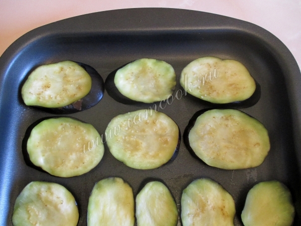 Таклажан на противне