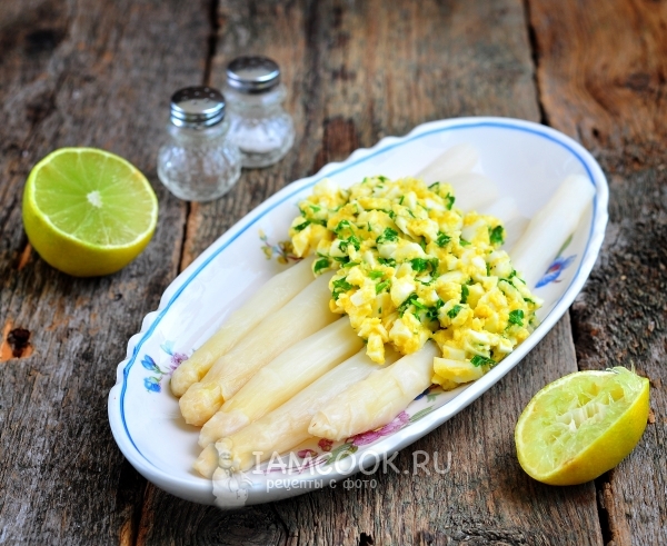 Фото спаржи по-фламандски