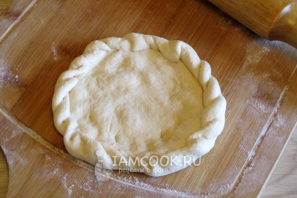 Сделать заготовку из теста для пиццы