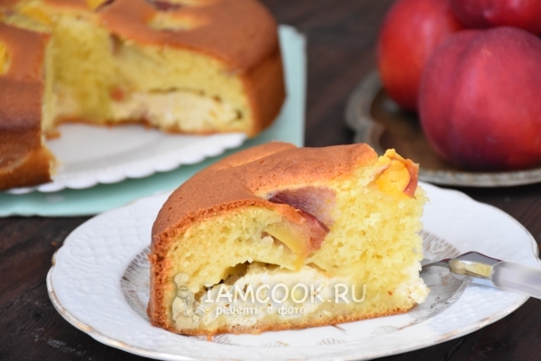 Фото пирога с рикоттой и нектаринами