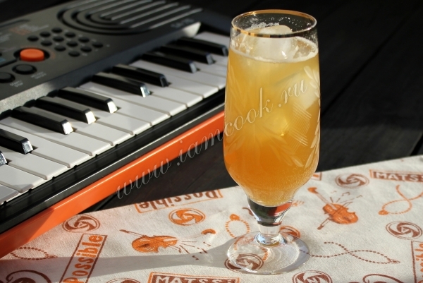 Рецепт алкогольного коктейля Вивальди