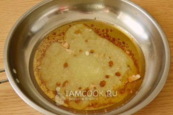 Влить сок цитрусовых