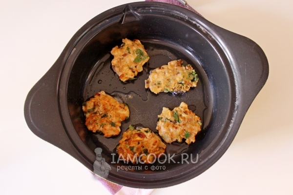 Пожарить котлеты