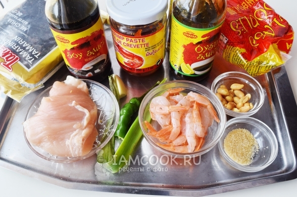 Ингредиенты для Пад Тай с курицей и креветками