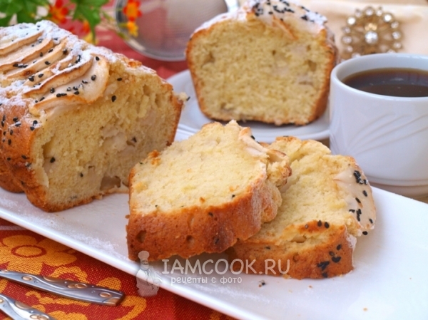 Яблочный кекс с кунжутом