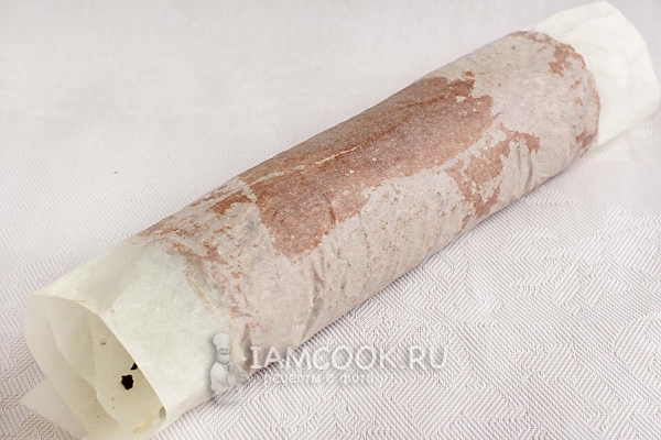 Свернуть в рулет