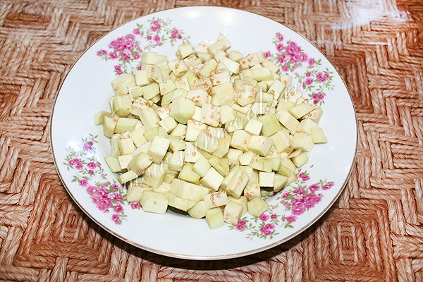 Кабачки кубиками