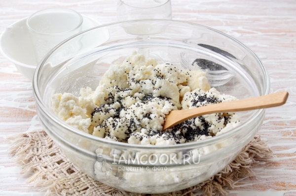 Всыпать мак