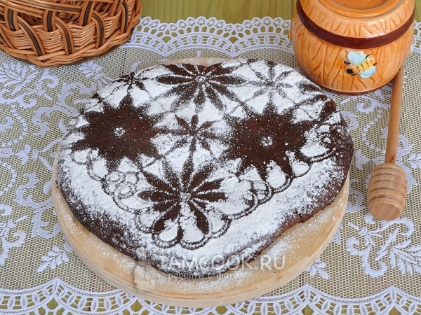 Фото шоколадного пряника с вареньем