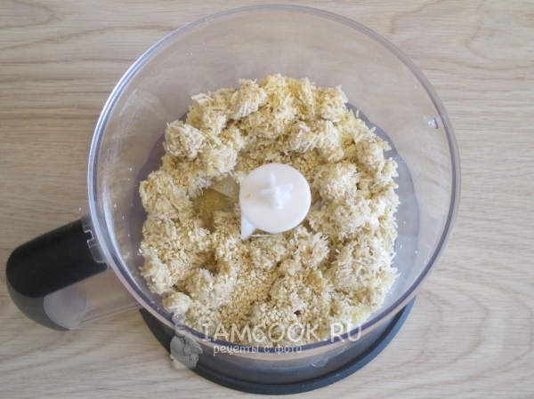 Добавить кунжут