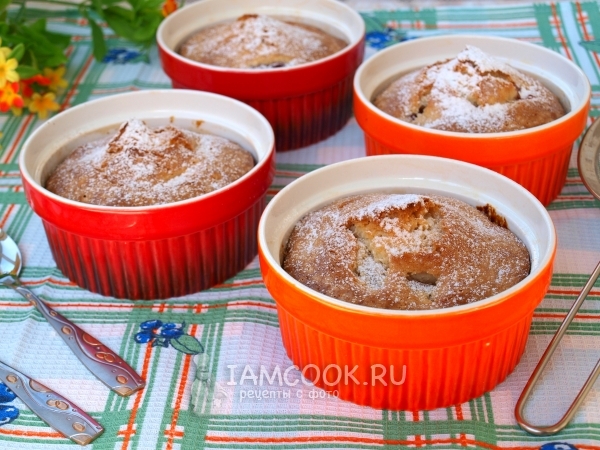 Порционные мини-пироги с фруктами