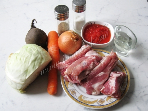 Ингредиенты для борща на свинине